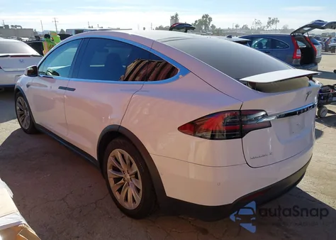 2016 Tesla Model X 60D/70D/75D/90D/P100D from USA, damaged, VIN 5YJXCBE25GF010160